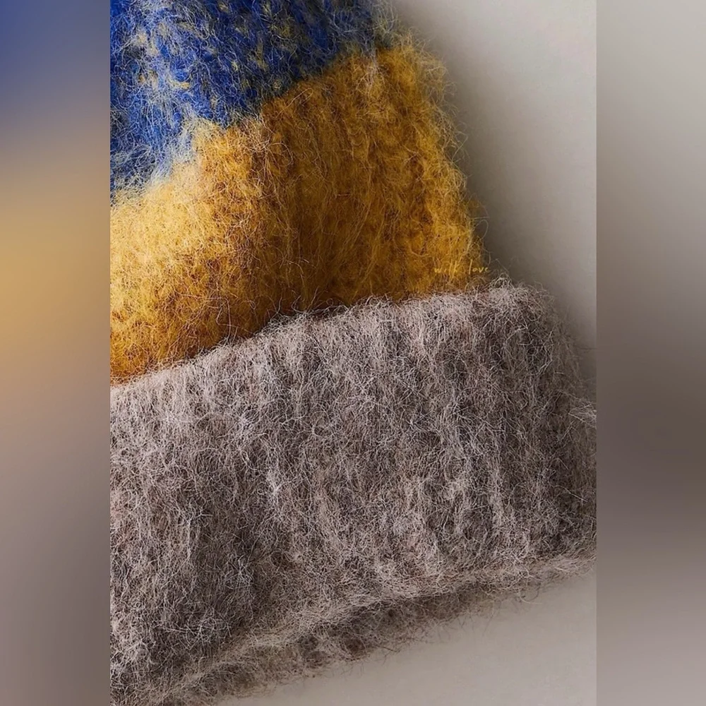New Free People Icing Beanie in Tan Blue Gold Hat $38 retail - Picture 3 of 5
